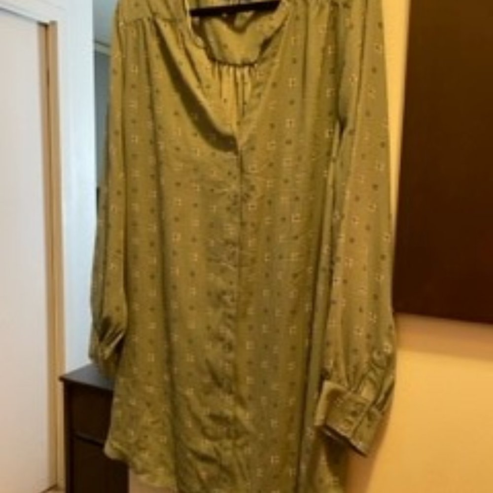 Plus Size Blouse 26